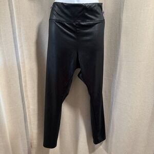 NWOT Wild Fable Women's XXL Black Faux Leather High Waist‎ Leggings Pants